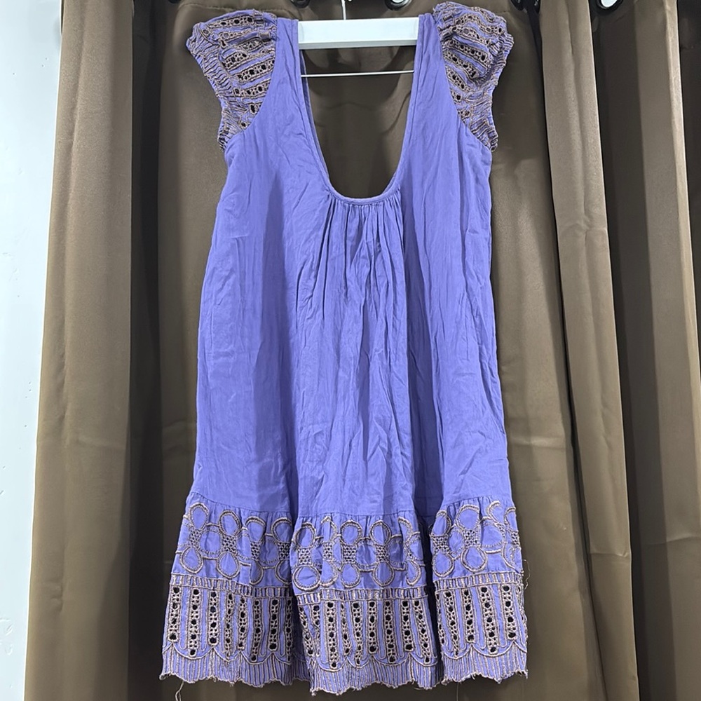 Antik Batik Runway Tee with Lace Details- S